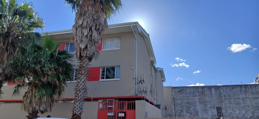 1 Bedroom Property for Sale in Quigney Eastern Cape